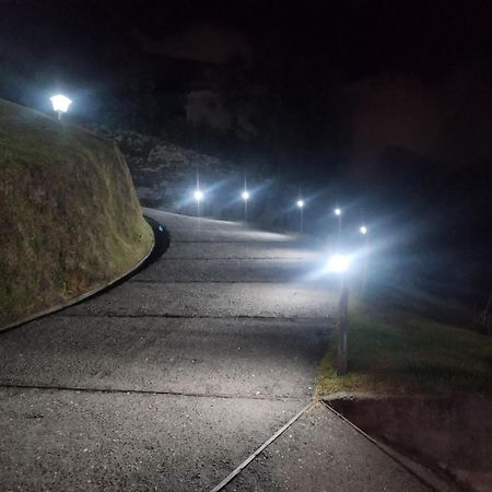 Chateau Capivari - กังโปสดูจอร์เดา ภายนอก รูปภาพ